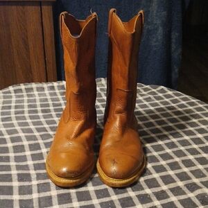 Women's Classic Tan Leather Western Boots